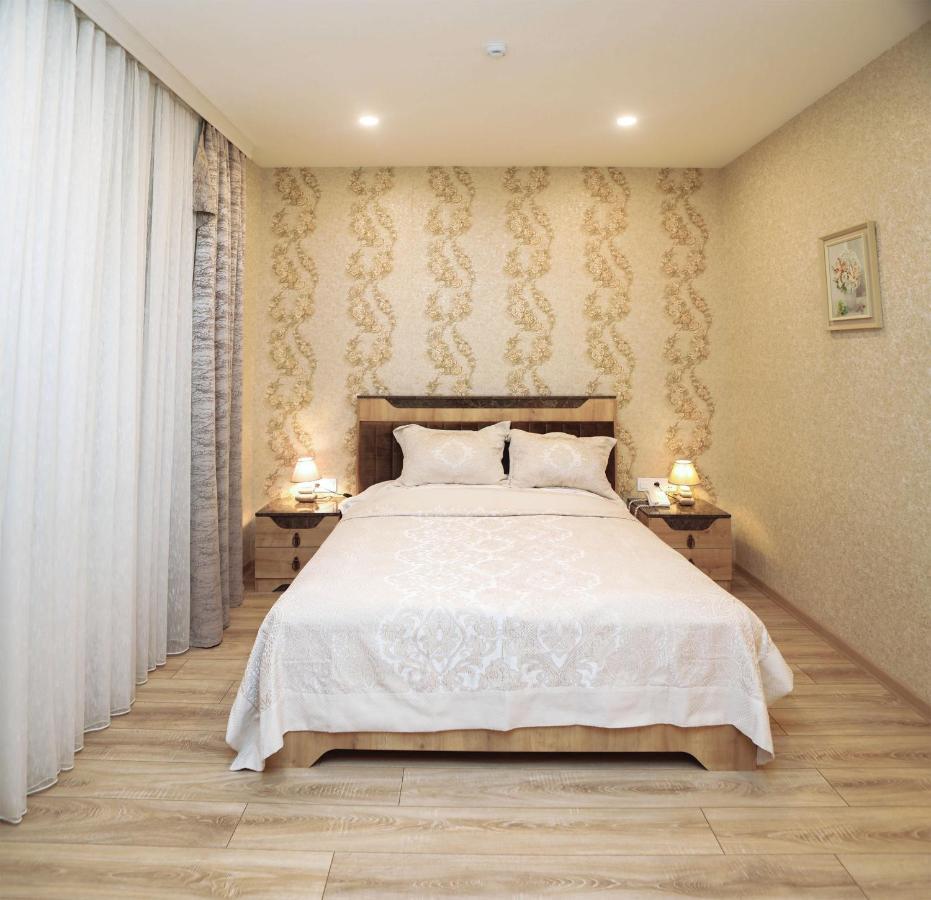 Midcity Hotel Baku Exterior foto