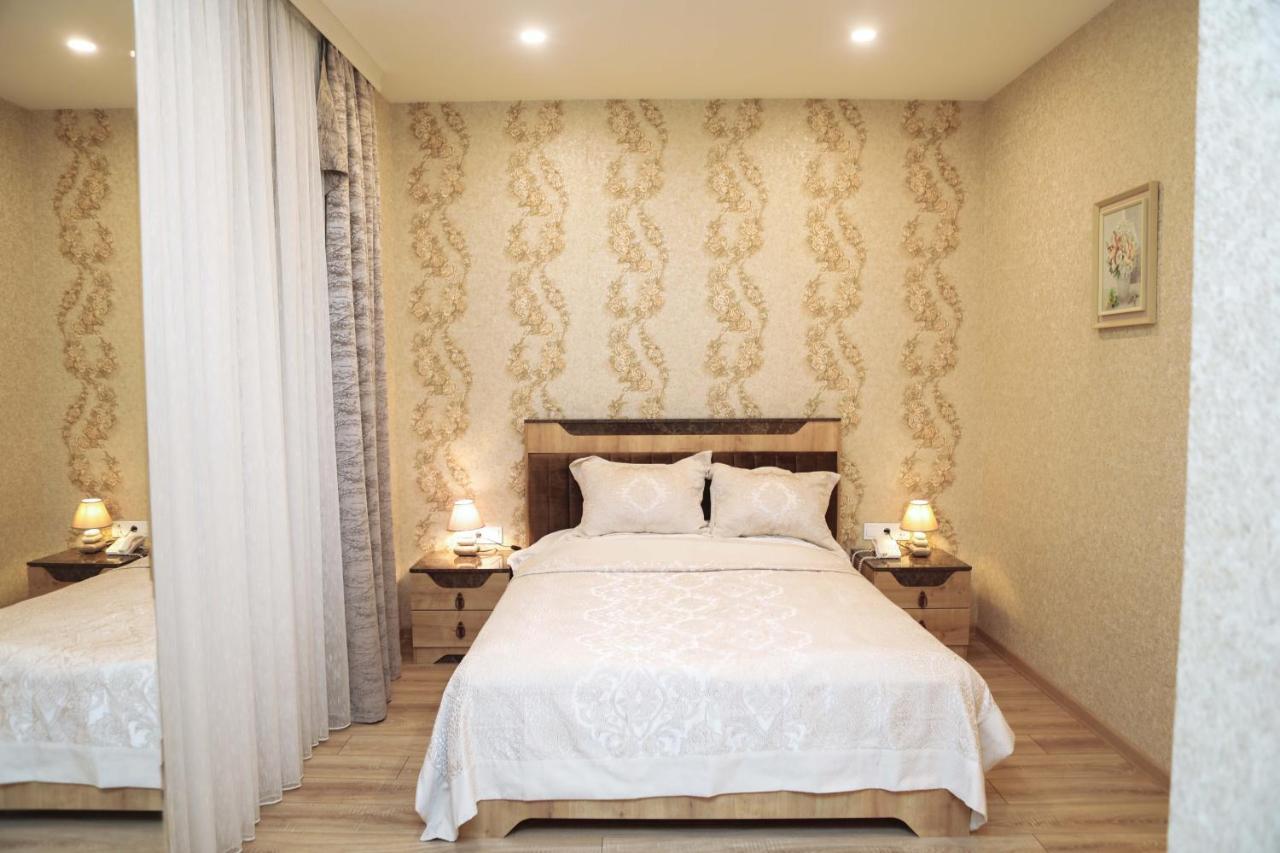 Midcity Hotel Baku Exterior foto