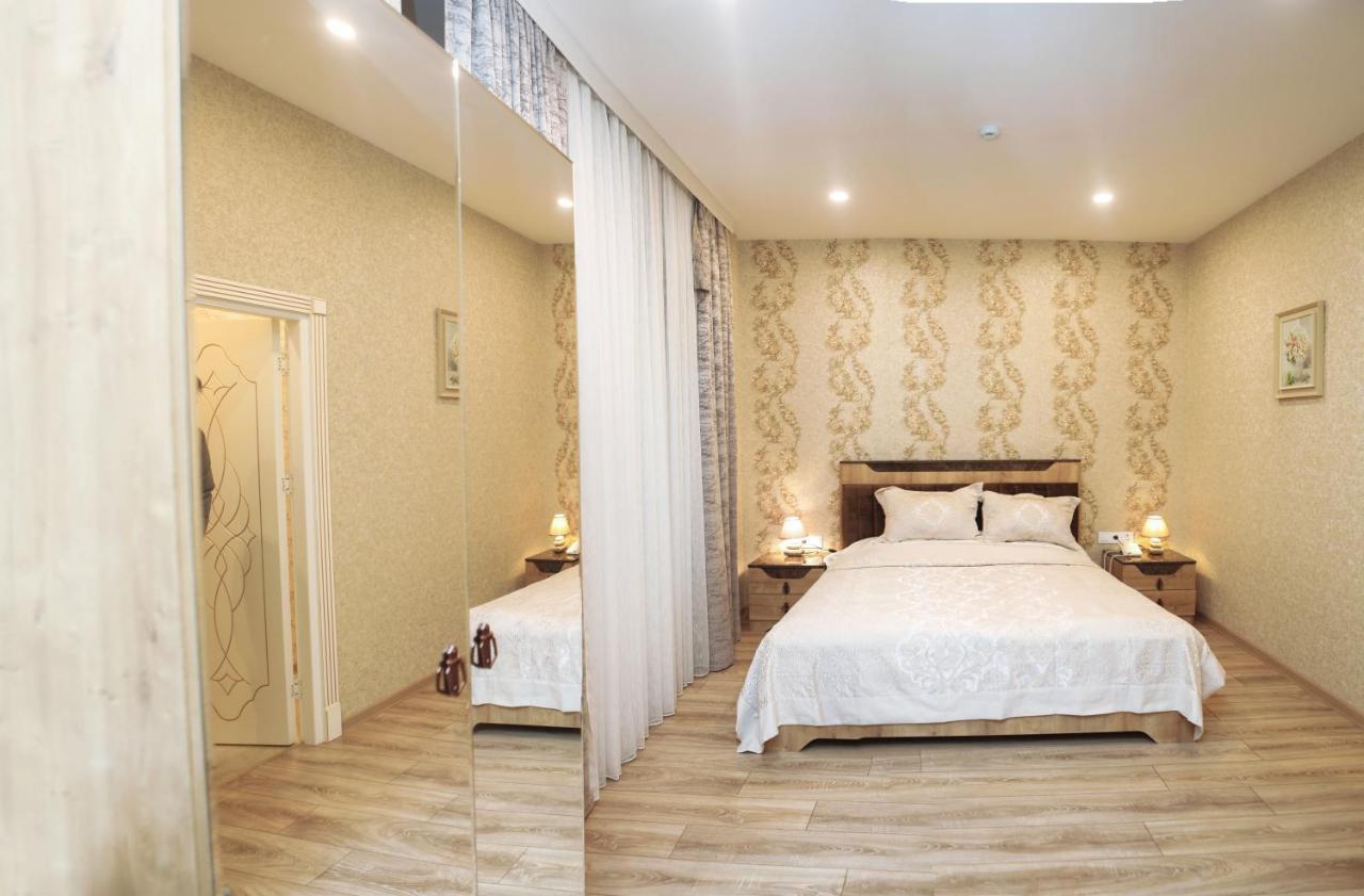 Midcity Hotel Baku Exterior foto