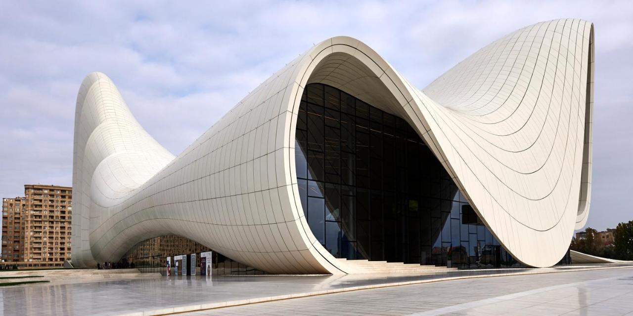 Midcity Hotel Baku Exterior foto